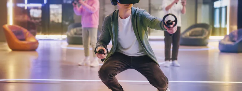 VR-арена и парк с подростком в Тюмени